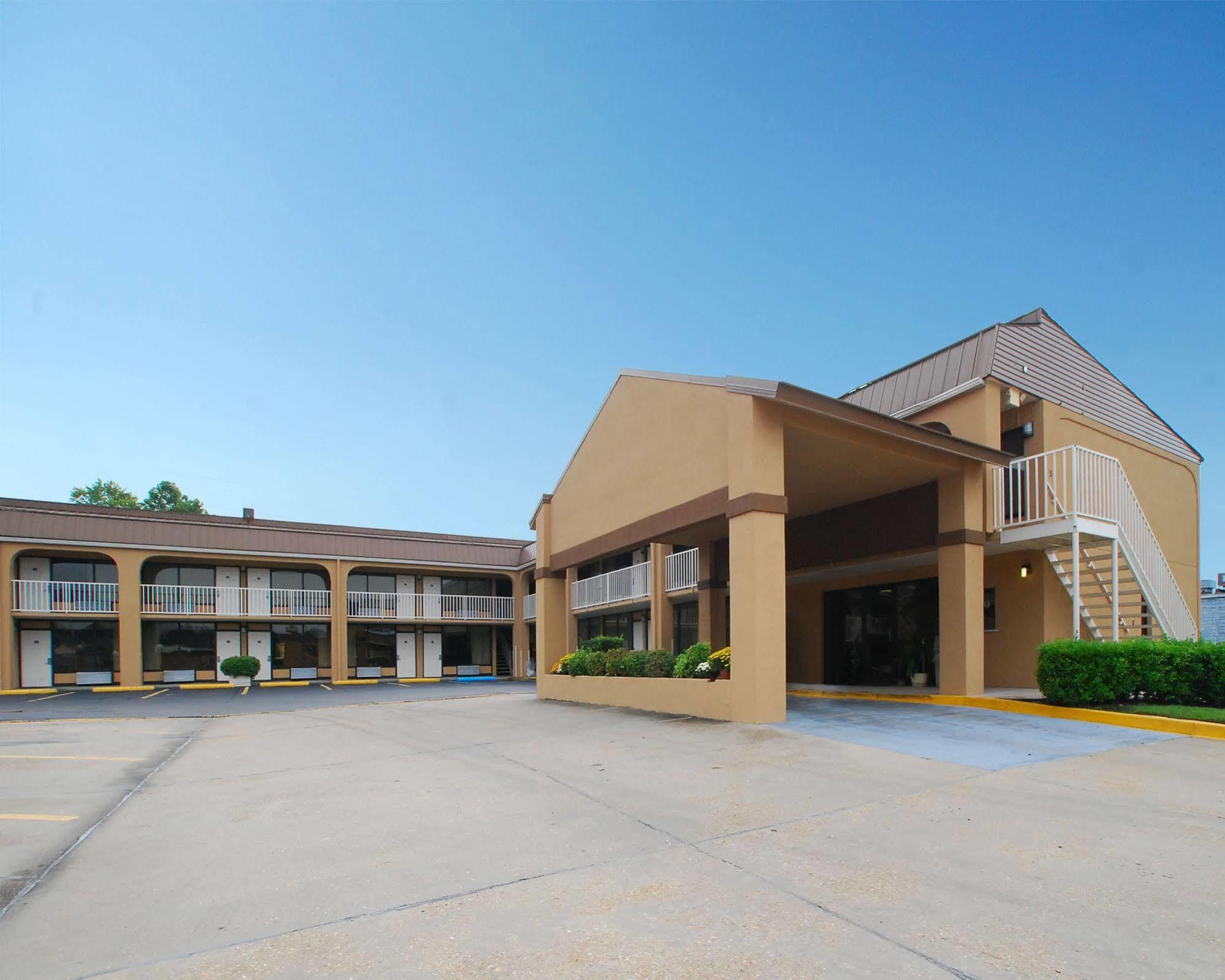 Rodeway Inn Vicksburg Exterior photo